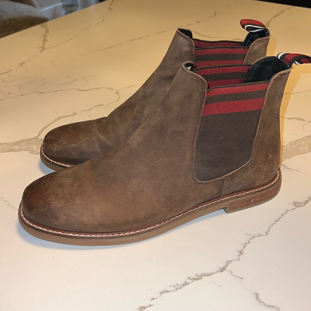 Men’s Ben Sherman brown leather dress boots. Worn once!